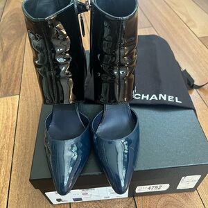 CHANEL Women's Patent Leather Heeled Boots in Black and Navy